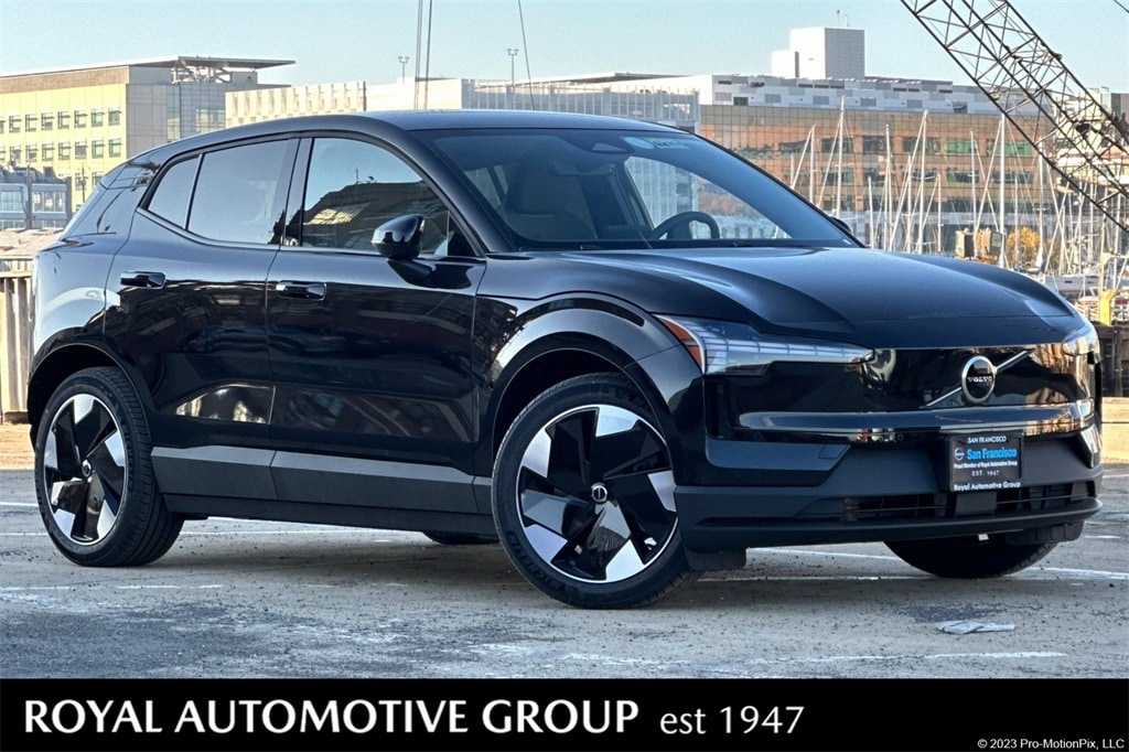 2026 Volvo EX30 Plus's photo