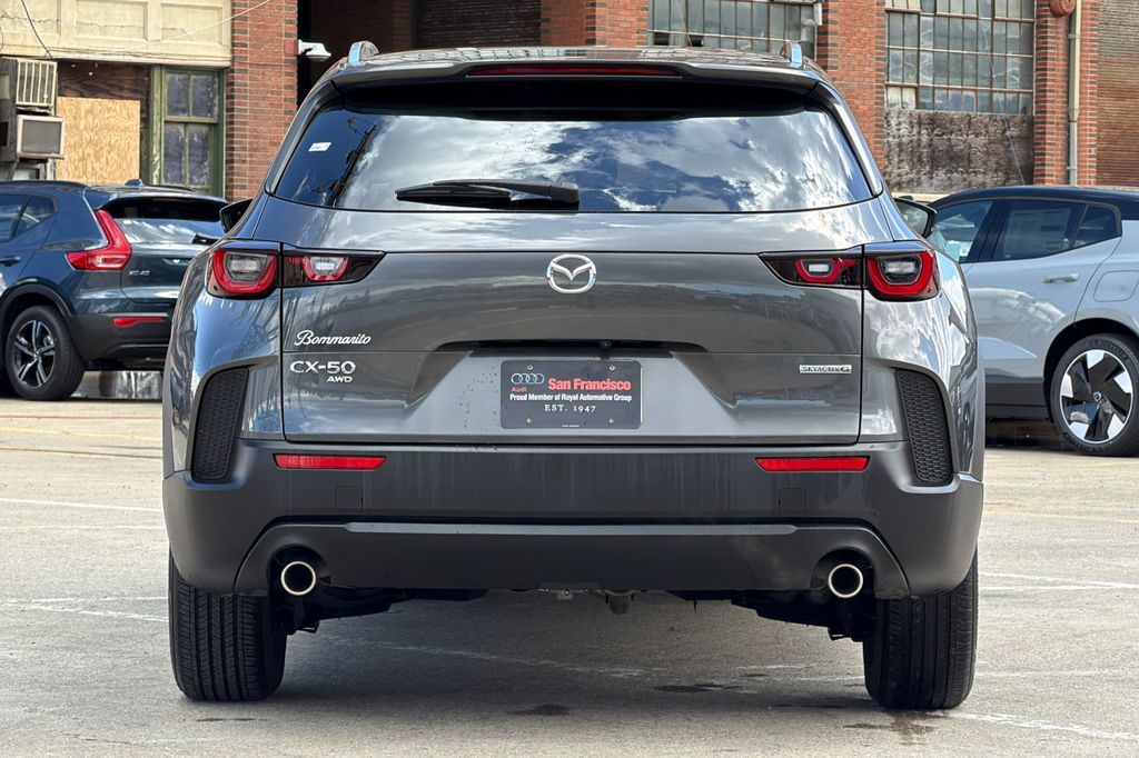 2023 Mazda CX-50 2.5 S Preferred Plus Package photo 4