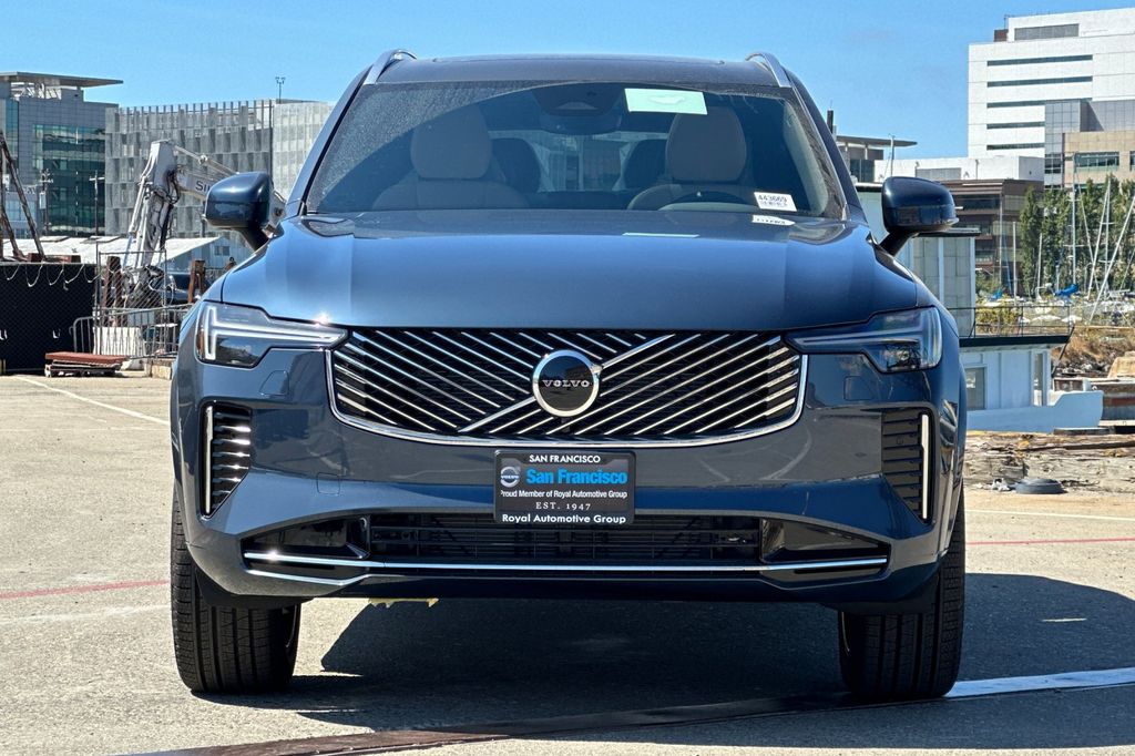 2026 Volvo XC90 Core - Photo 6