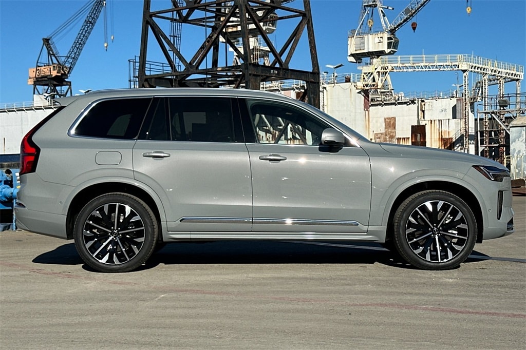 New 2026 Volvo XC90 plug-in hybrid T8 Plus 6-Seater SUV