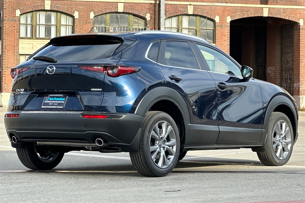 2025 Mazda CX-30 2.5 S Preferred photo 4