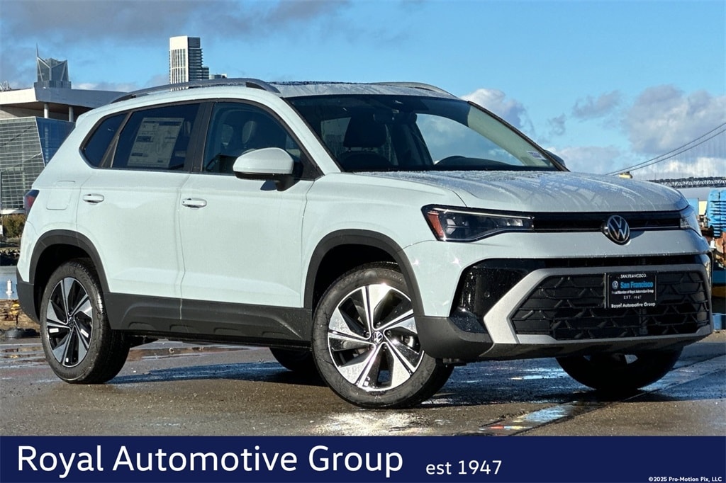 2026 Volkswagen Taos SE's photo