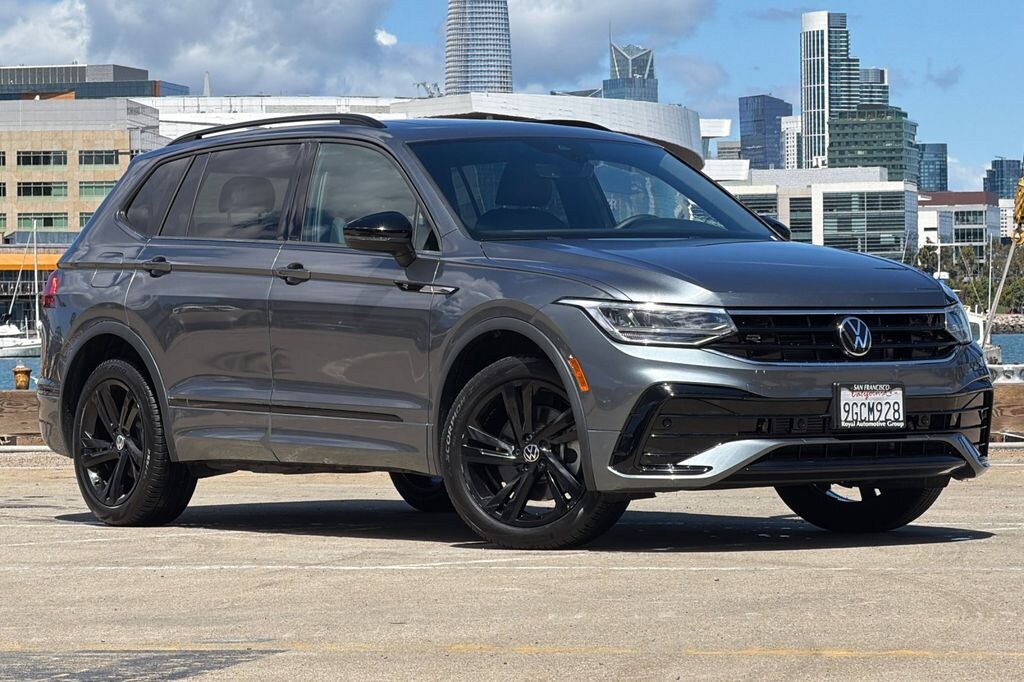 Used 2023 Volkswagen Tiguan 2.0T SE R-Line Black SUV