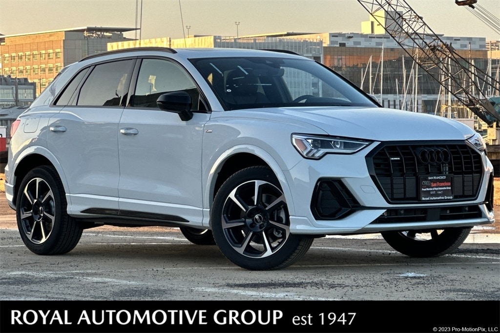 2025 Audi Q3 S Line Premium Plus's photo