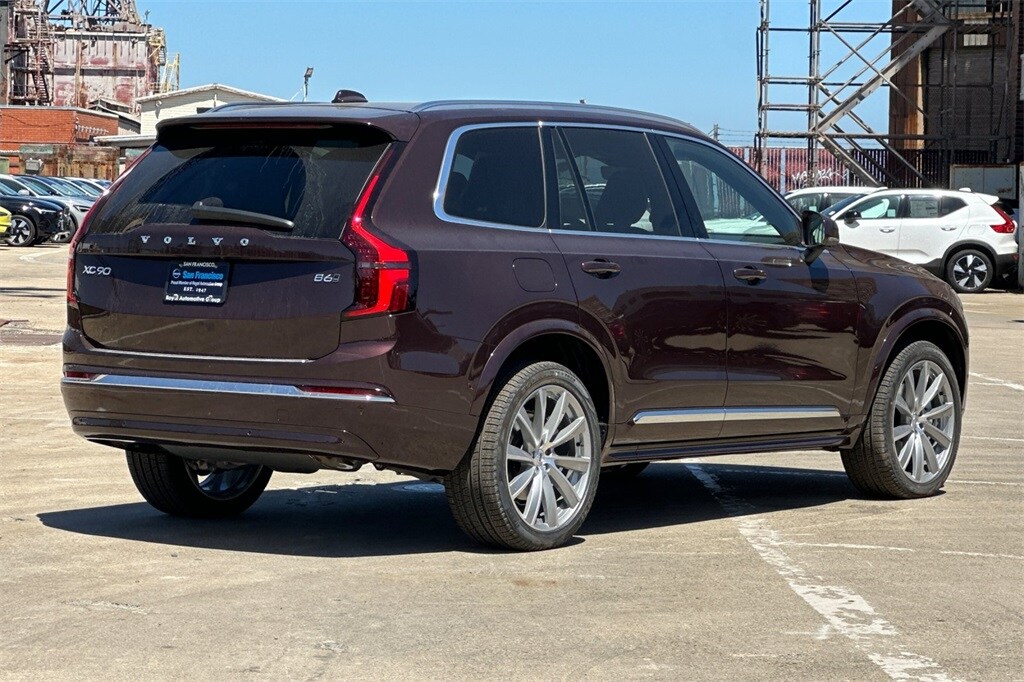 2025 Volvo XC90 photo 4
