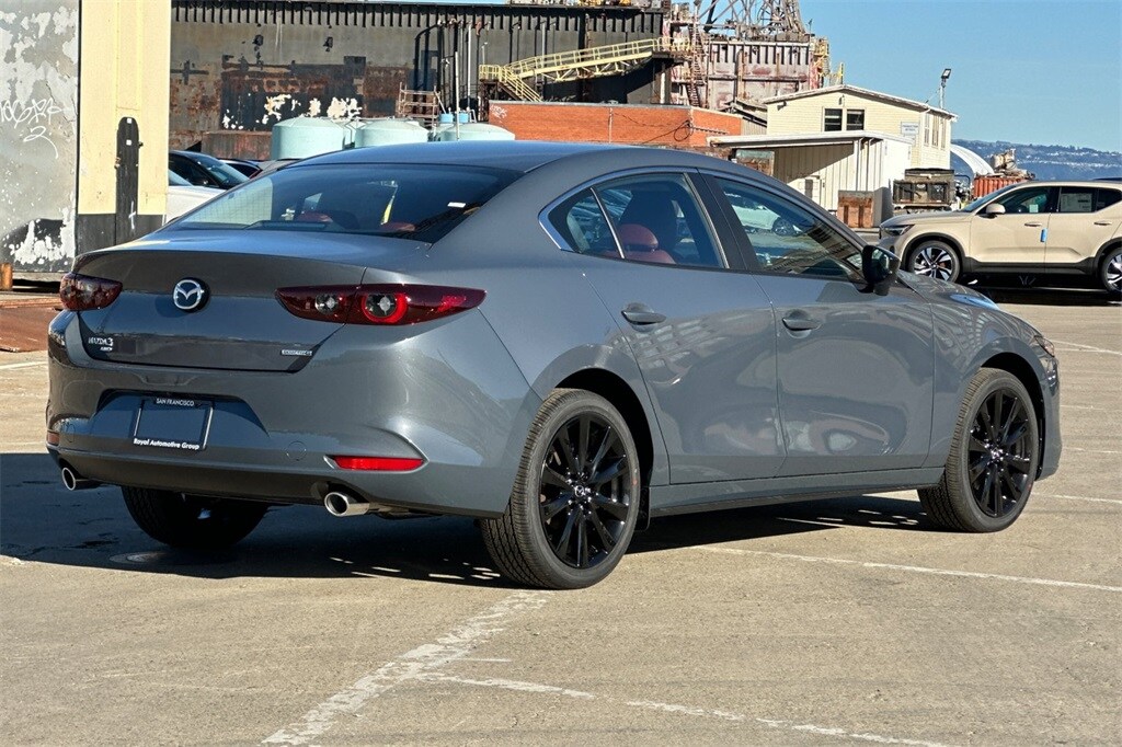 2025 Mazda Mazda3 Sedan 2.5 s Carbon photo 2