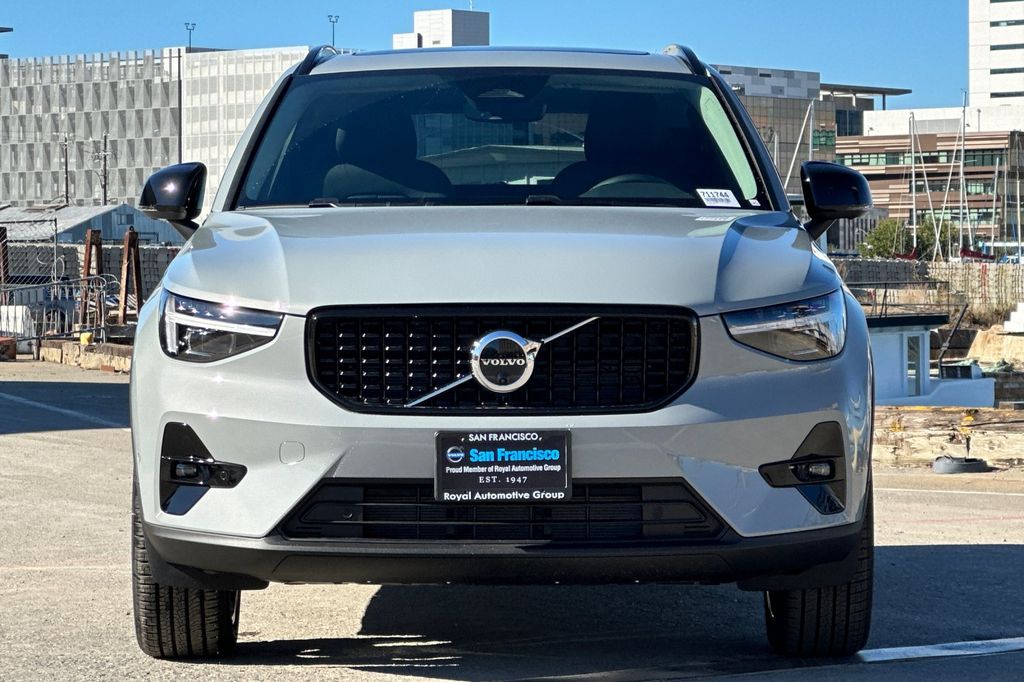 2026 Volvo XC40 Ultra - Photo 6