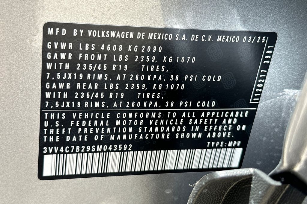 2025 Volkswagen Taos SEL - Photo 22