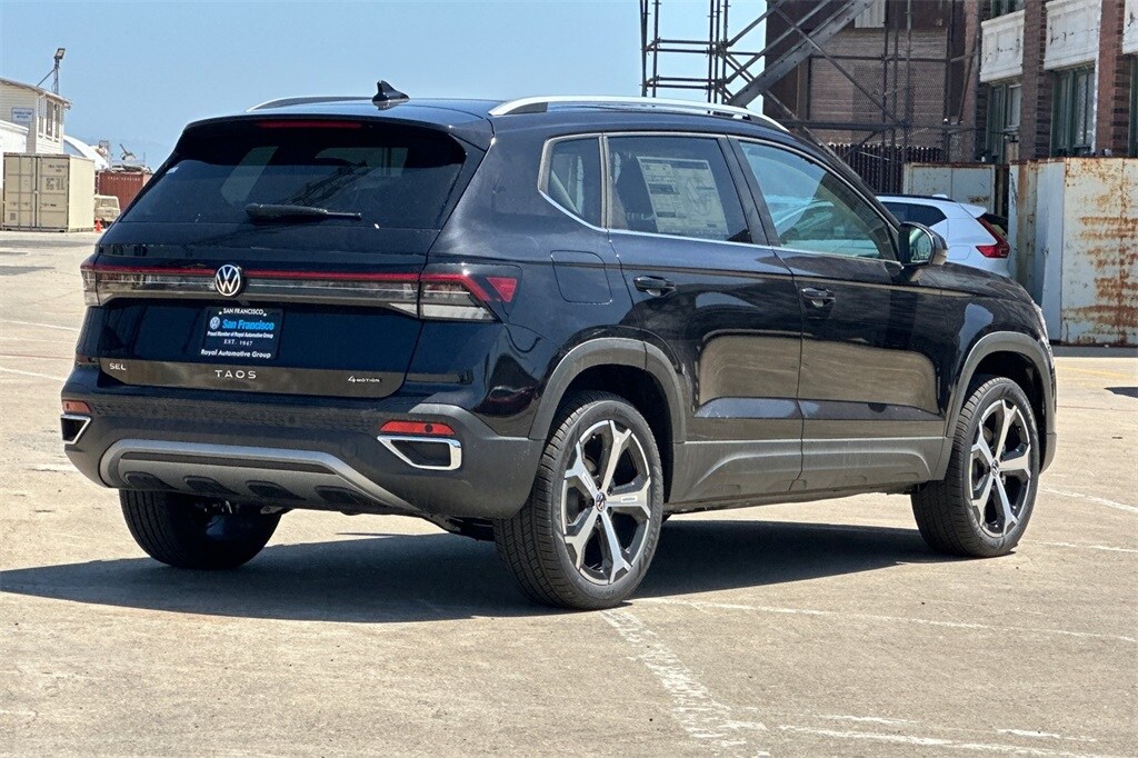 2025 Volkswagen Taos SEL photo 2