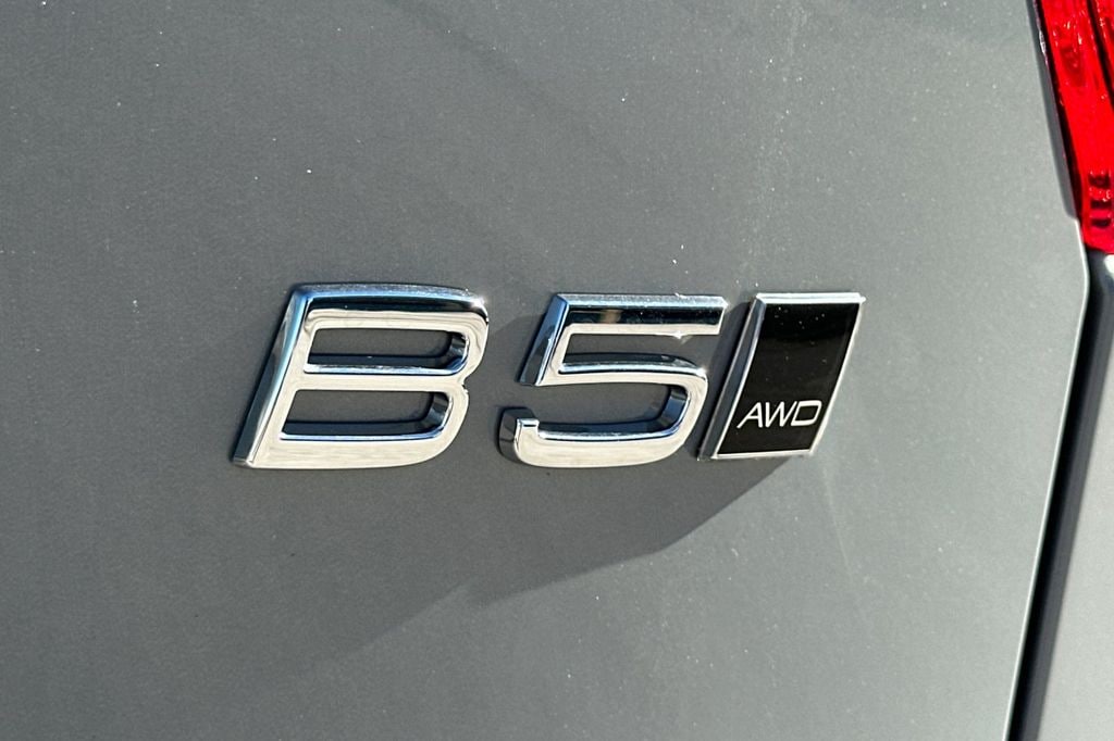 2026 Volvo XC40 Ultra - Photo 22