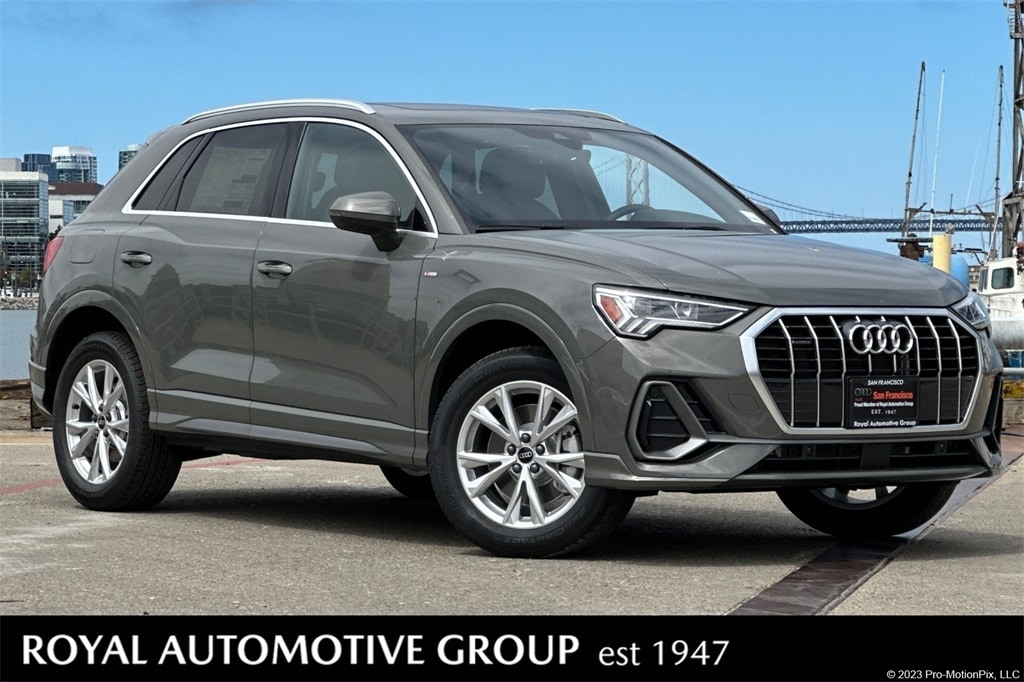 2025 Audi Q3 S Line Premium's photo