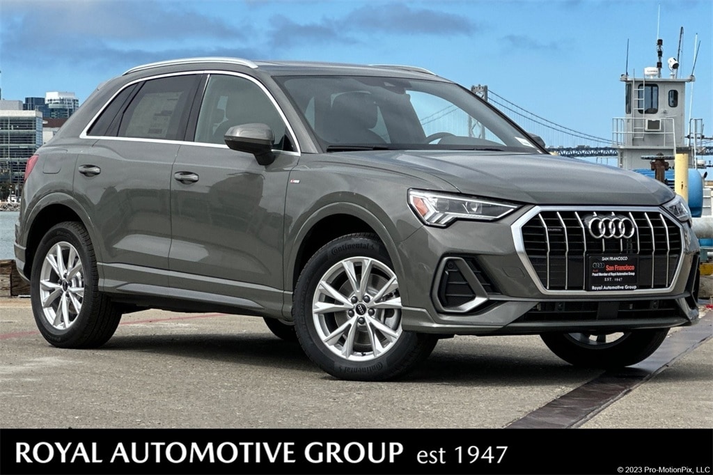 2025 Audi Q3 S Line Premium's photo
