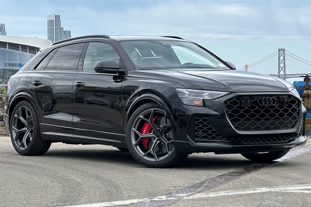 New 2025 Audi RS Q8 4.0T performance SUV