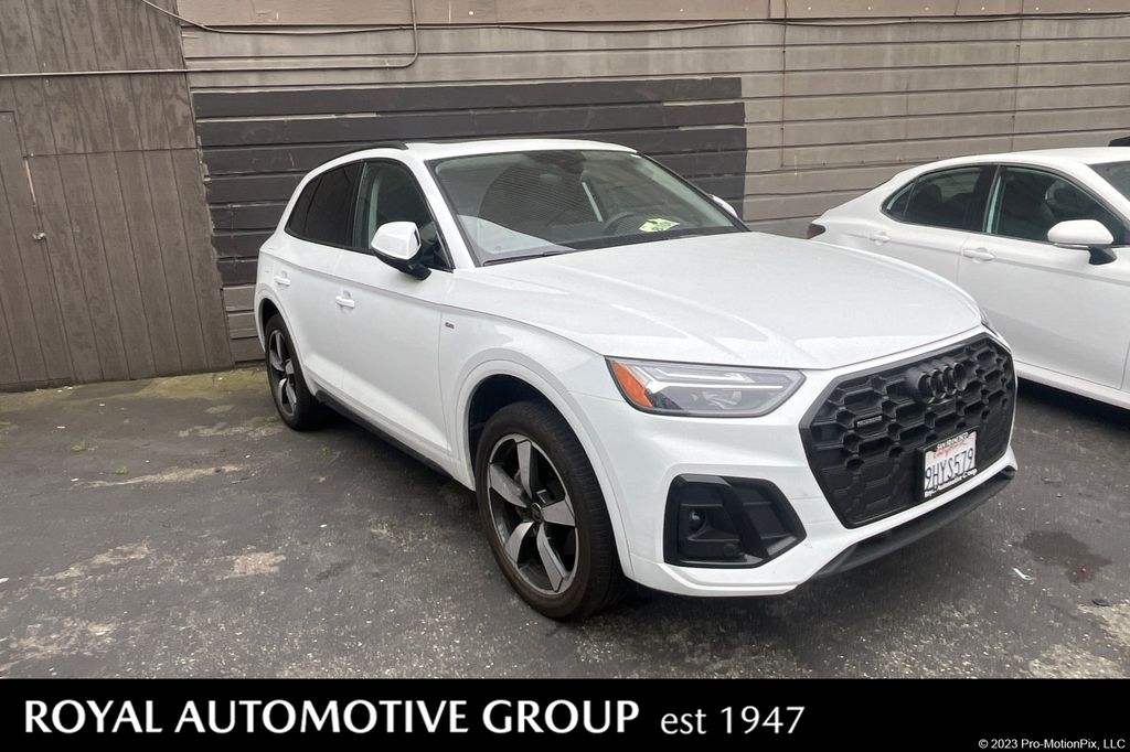 2023 Audi Q5 45 S Line Premium