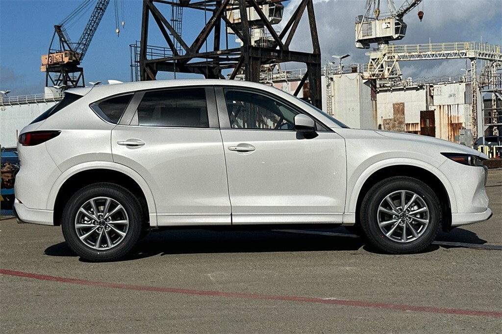 2025 Mazda CX-5 2.5 Select photo 3