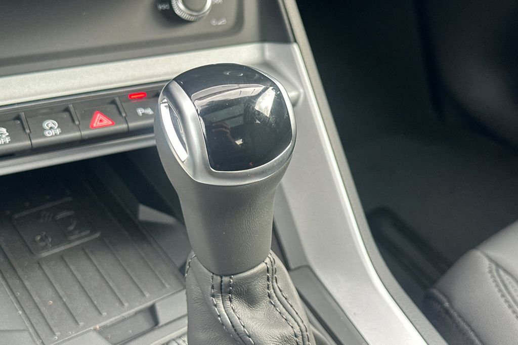 2025 Audi Q3 S Line Premium - Photo 18