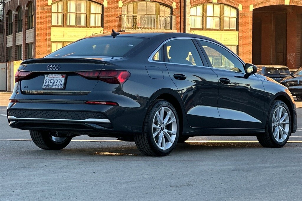 2025 Audi A3 2.0T Premium photo 4