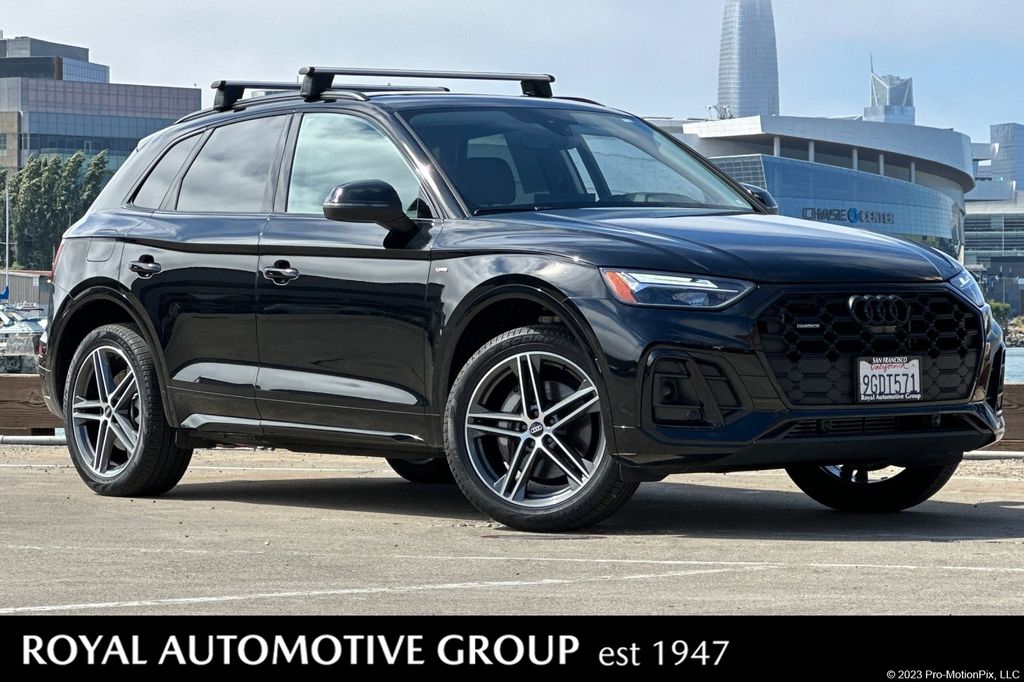 2023 Audi Q5 e 55 S line Premium