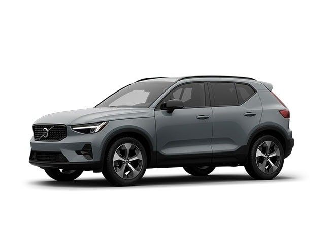2026 Volvo XC40 B5 Plus Dark AWD's photo