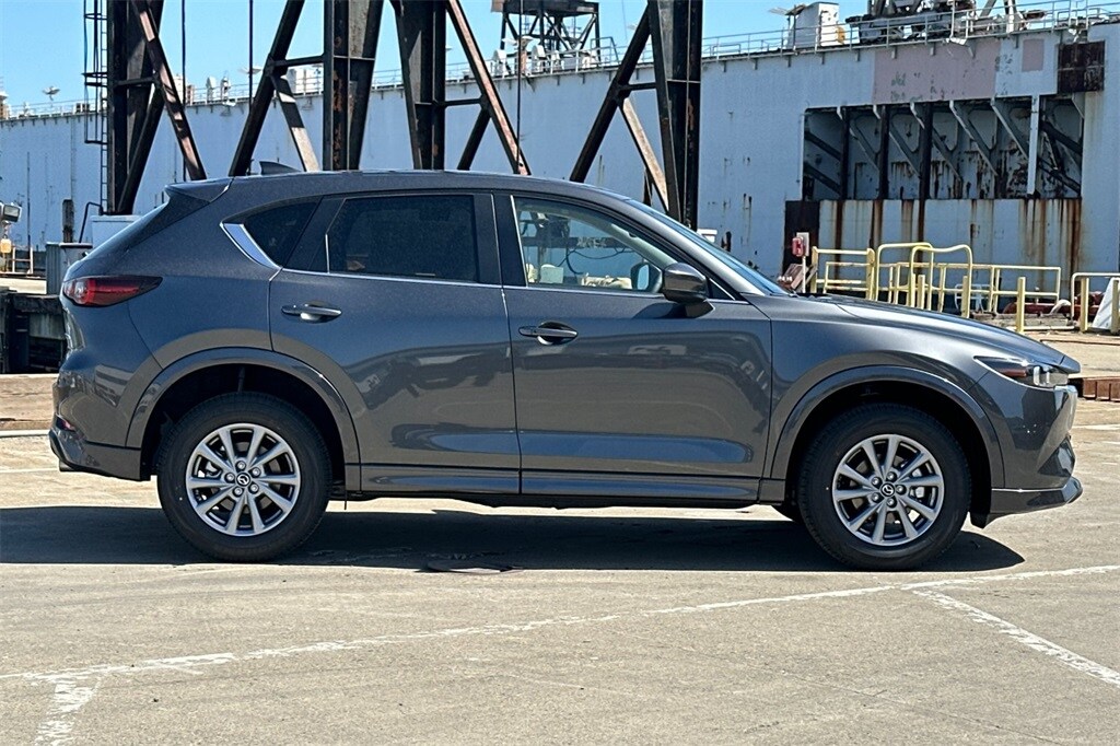 2025 Mazda CX-5 2.5 S Preferred photo 3