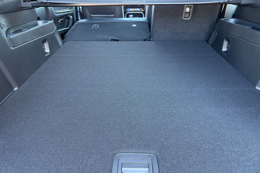 2026 Mazda CX-70 Premium Package - Photo 12