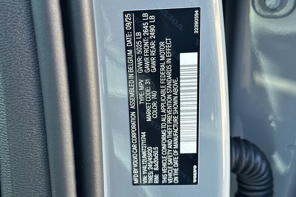 2026 Volvo XC40 Ultra - Photo 23