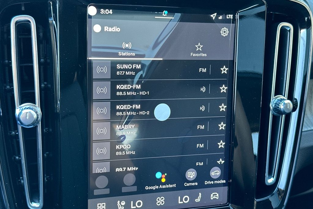 2026 Volvo XC40 Ultra - Photo 15