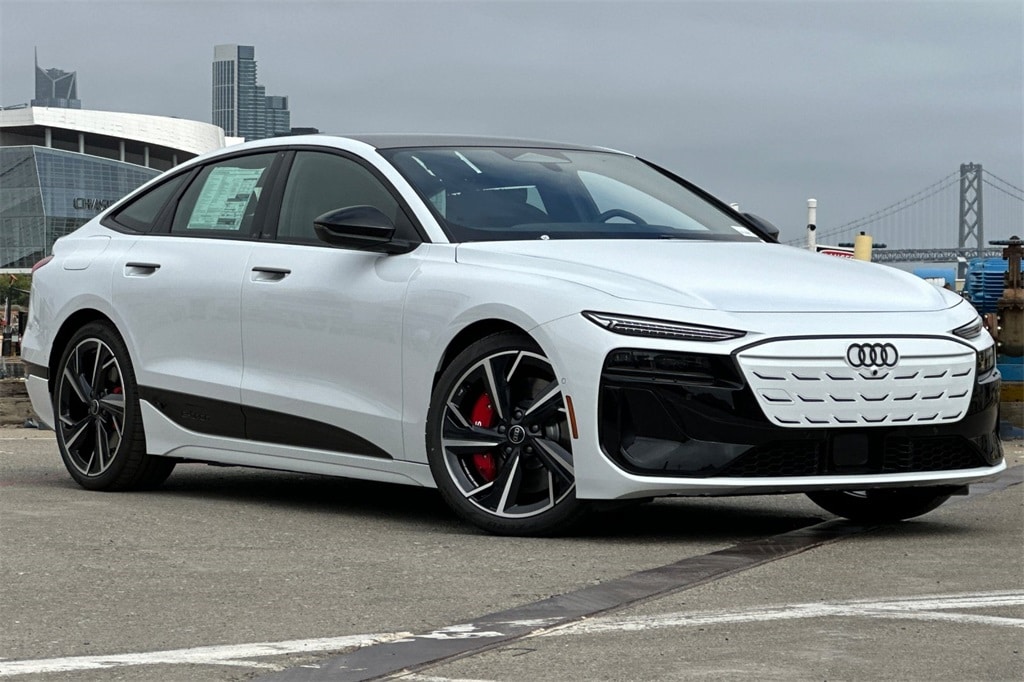 New 2025 Audi S6 Sportback e-tron Premium Sedan