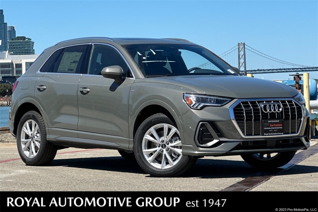 2025 Audi Q3 S Line Premium's photo