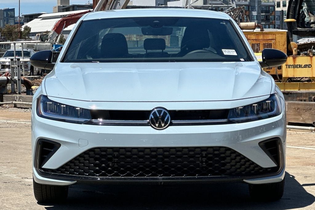 2025 Volkswagen Jetta Sport - Photo 6