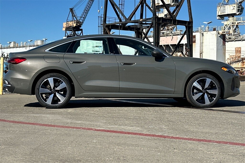 2025 Audi A5 2.0T Premium photo 3