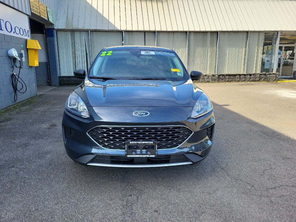 Used 2022 Ford Escape SE SUV