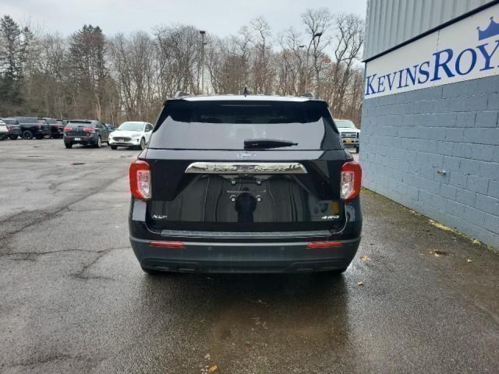 2022 Ford Explorer XLT - Photo 6
