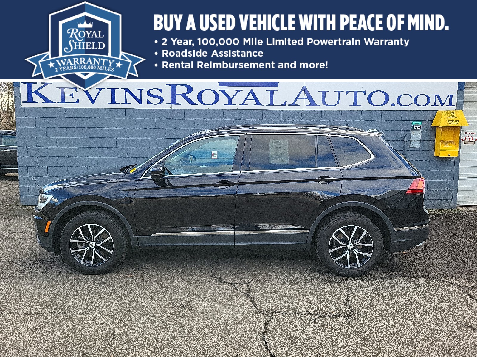 2021 Volkswagen Tiguan SE's photo