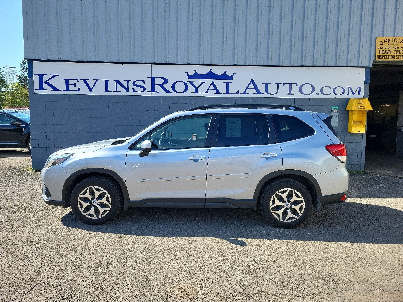 2023 Subaru Forester Premium's photo