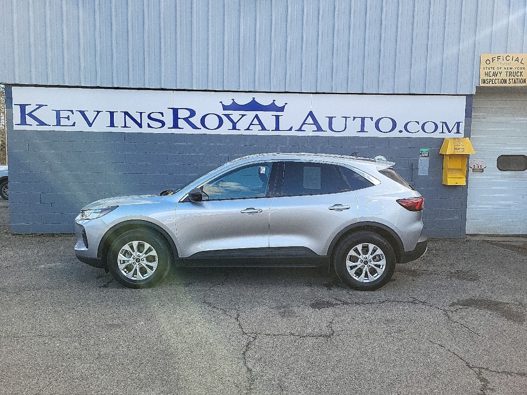 Used 2023 Ford Escape Active SUV