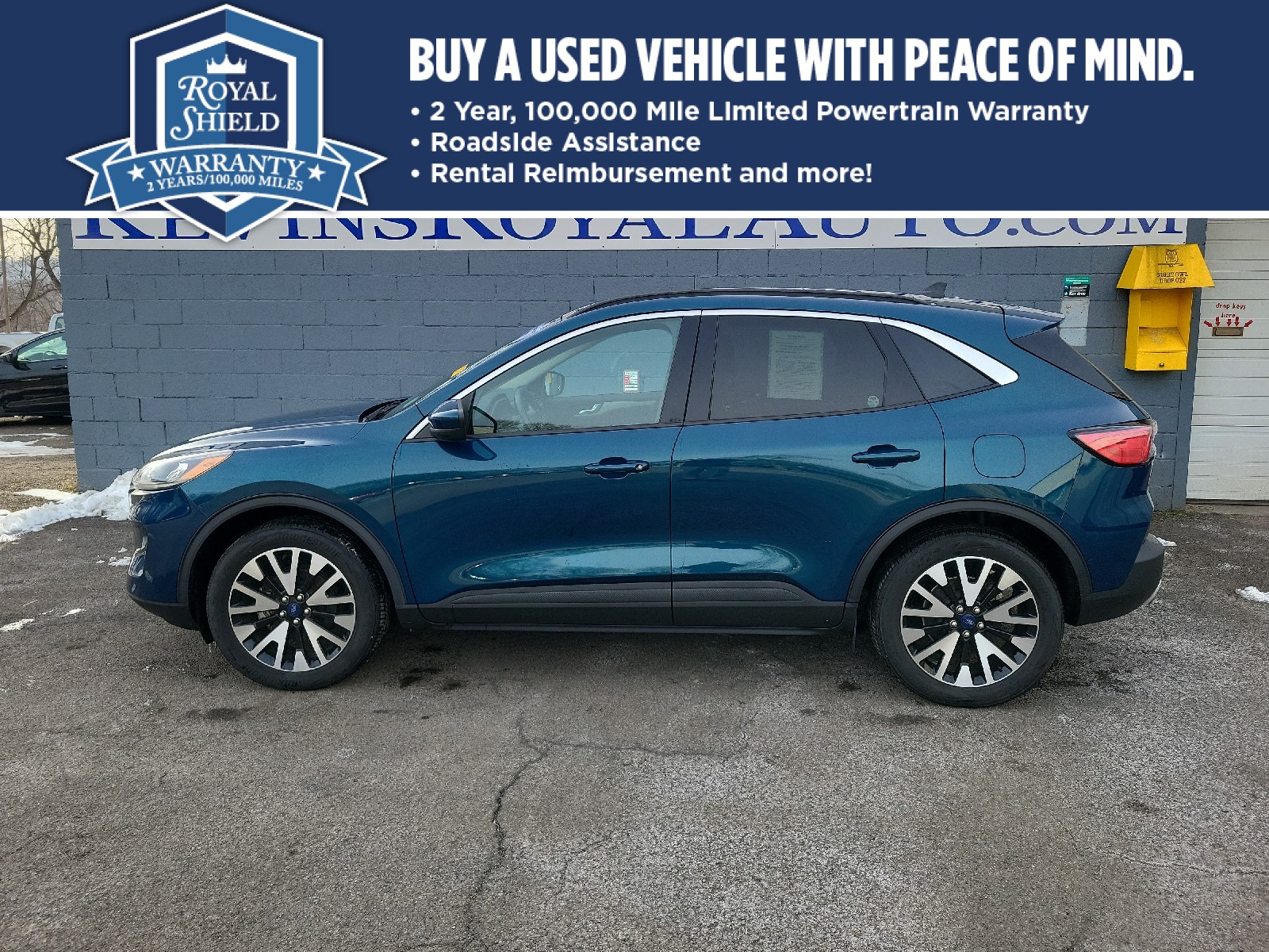 2020 Ford Escape SEL's photo