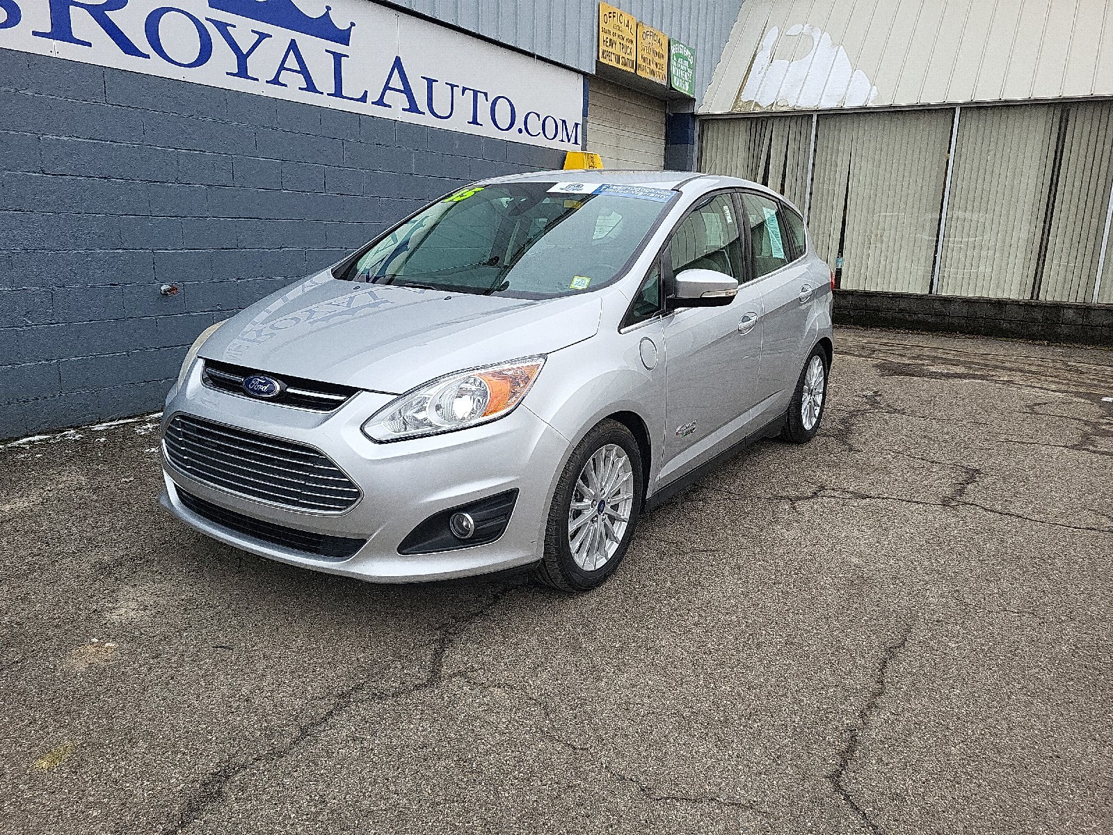 Used 2015 Ford C-Max Energi SEL with VIN 1FADP5CU1FL110626 for sale in Owego, NY