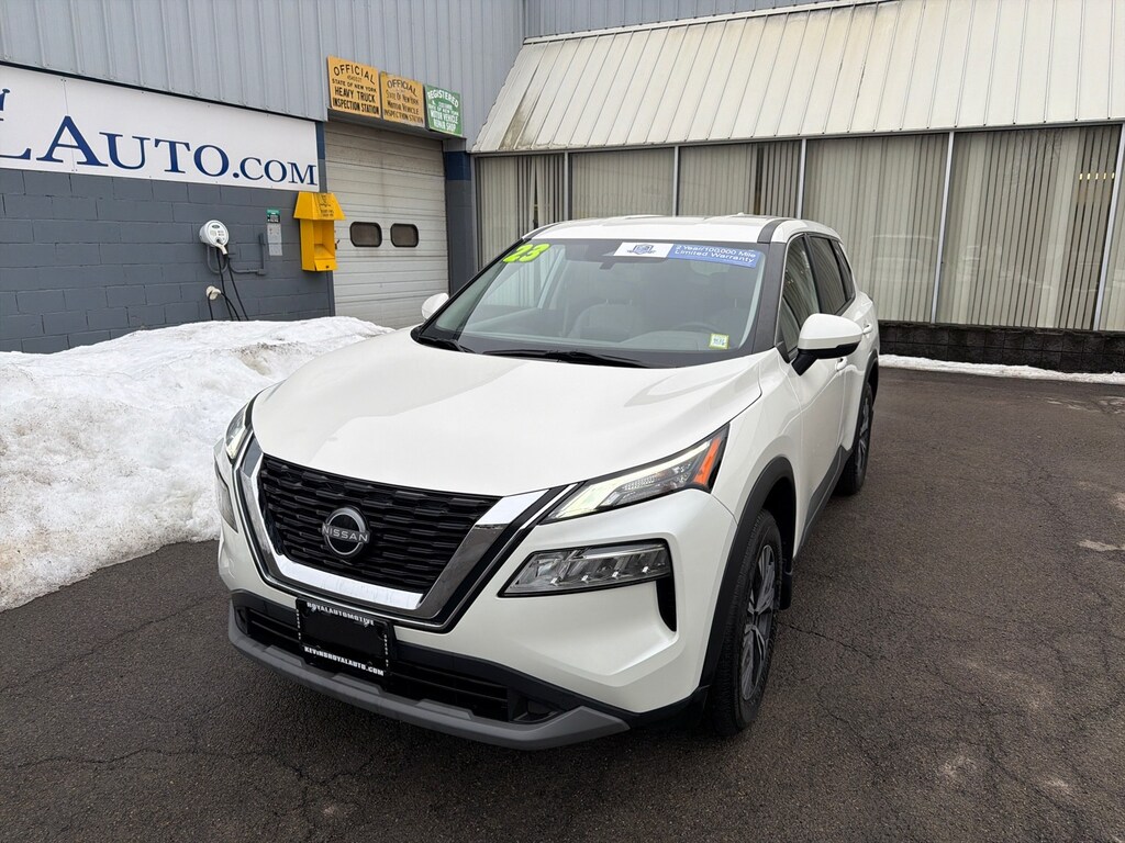Used 2023 Nissan Rogue SV SUV