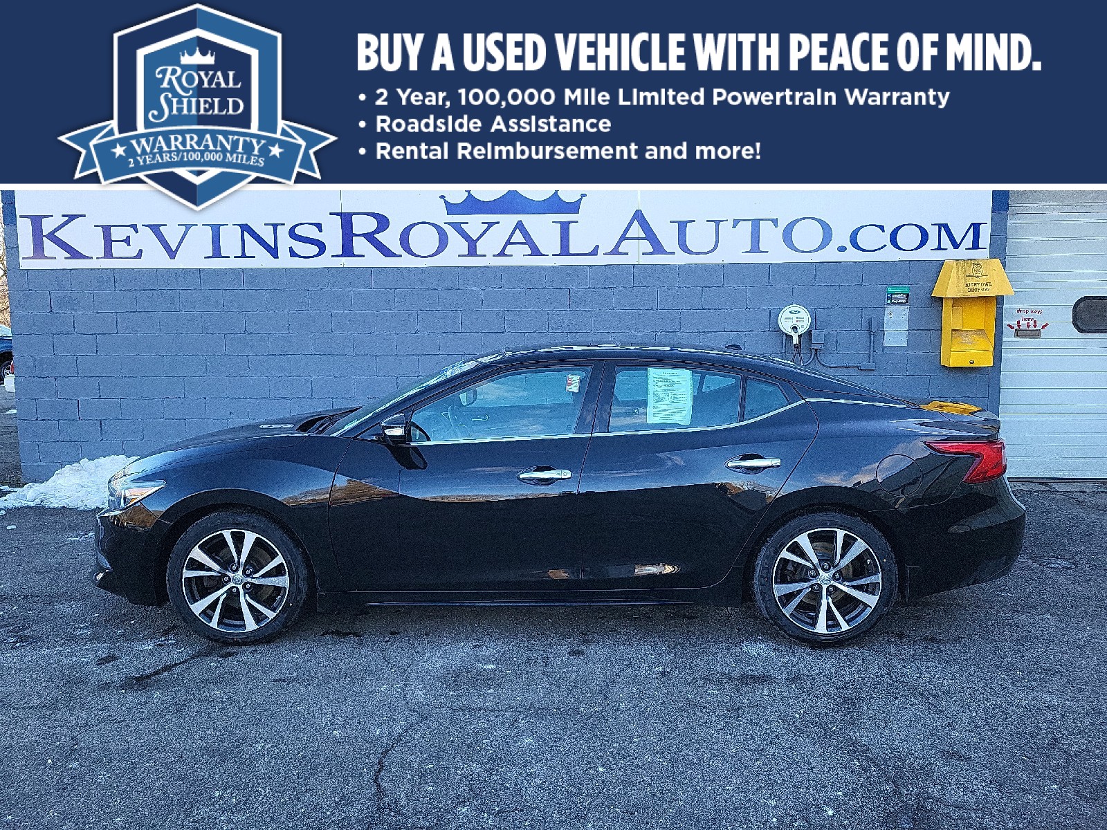 2017 Nissan Maxima Platinum's photo