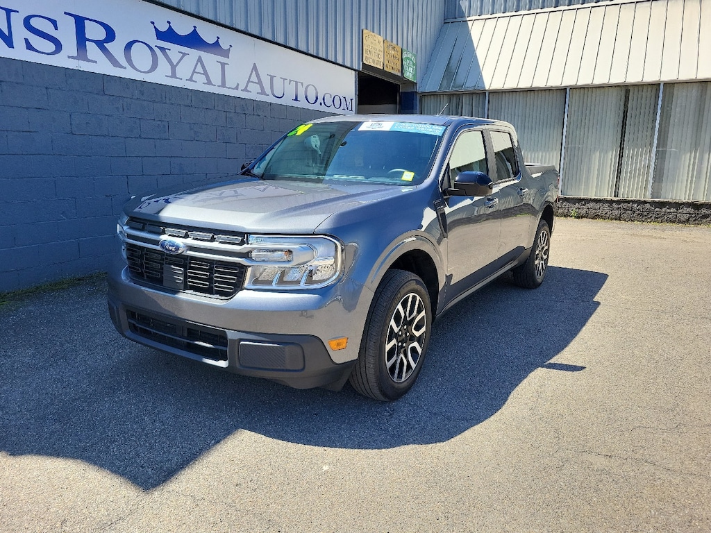 Used 2024 Ford Maverick Lariat Truck SuperCrew