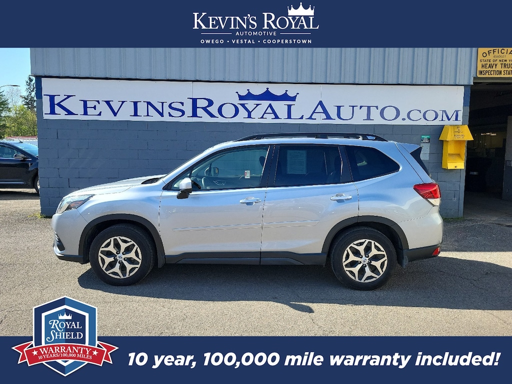 Used 2023 Subaru Forester Premium SUV
