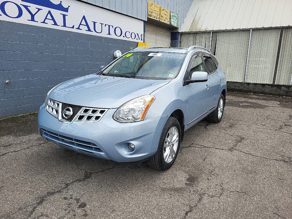 Used 2013 Nissan Rogue SV SUV