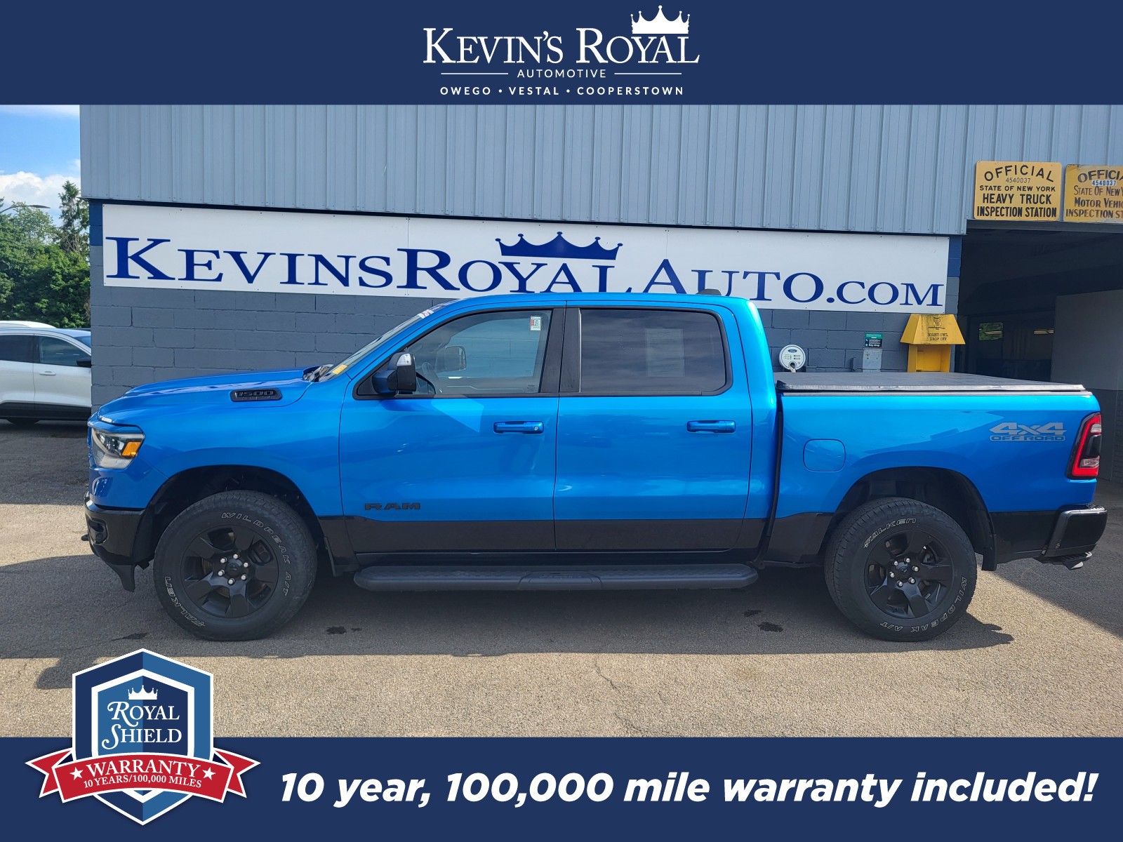 2022 RAM 1500 Big Horn/Lone Star 4x4 Crew Cab 5'7's photo