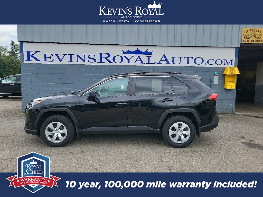 Used 2021 Toyota RAV4 LE SUV