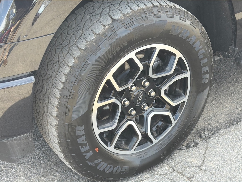 Used 2023 Ford F-150 XLT Pickup Truck