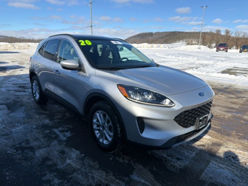 Used 2020 Ford Escape SE