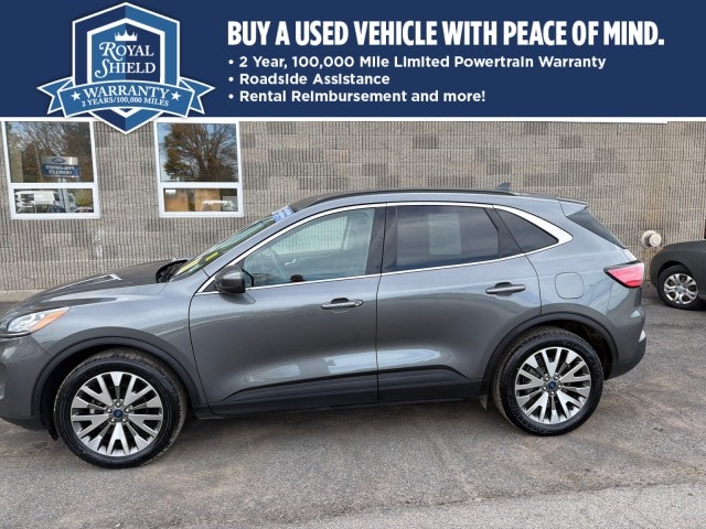 2022 Ford Escape Titanium