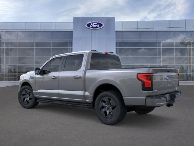 2025 Ford F-150 Lightning photo 4