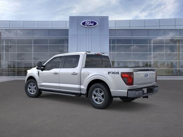 2025 Ford F-150 XLT photo 3
